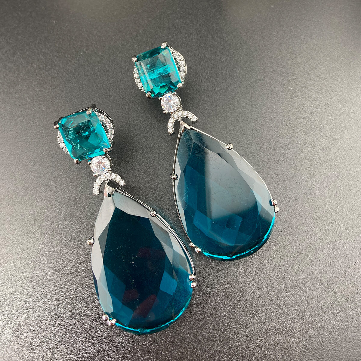 Design 3 Doublets with American Diamonds