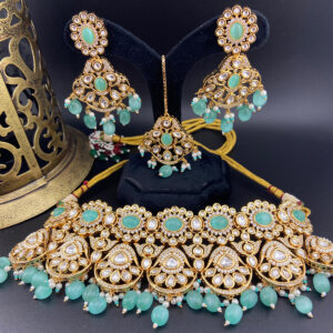 Tyani Kundan Premium Semi Bridal